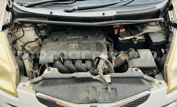 Tenga Tsaru Toyota Ractis Chena Mota in Búzi in Sofala Tenga Tsaru Toyota Ractis Chena Mota in Búzi in Sofala