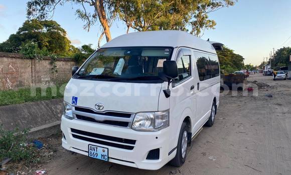 Buy Used Toyota Hiace White Car in Boane in Maputo Buy Used Toyota Hiace White Car in Boane in Maputo