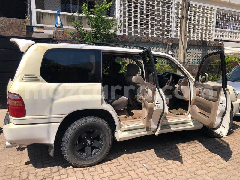 Big with watermark toyota land cruiser maputo boane 36418