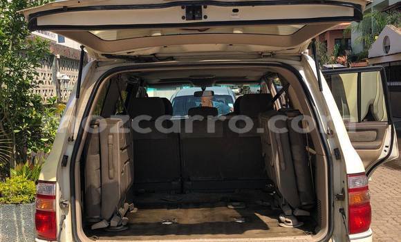 Buy Used Toyota Land Cruiser White Car in Boane in Maputo Buy Used Toyota Land Cruiser White Car in Boane in Maputo