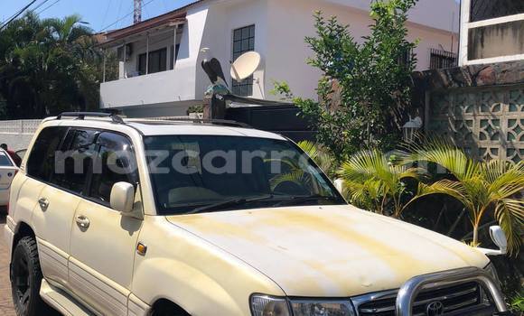 Buy Used Toyota Land Cruiser White Car in Boane in Maputo Buy Used Toyota Land Cruiser White Car in Boane in Maputo