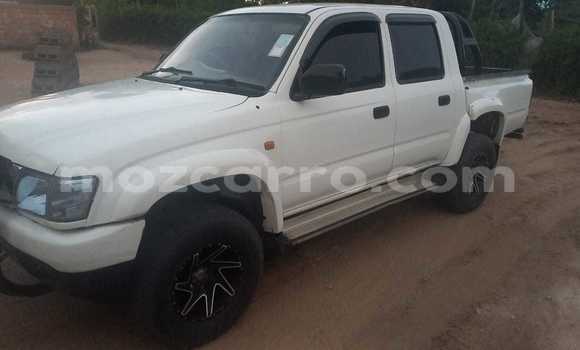 Comprar Usado Toyota Hilux Branco Carro em Maputo em Maputo Comprar Usado Toyota Hilux Branco Carro em Maputo em Maputo