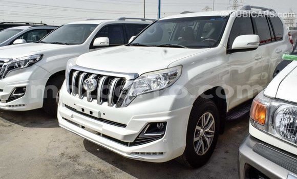 Comprar Importar Toyota Prado Branco Carro em Import - Dubai em Cabo Delgado Comprar Importar Toyota Prado Branco Carro em Import - Dubai em Cabo Delgado