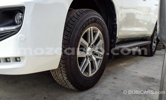 Comprar Importar Toyota Prado Branco Carro em Import - Dubai em Cabo Delgado Comprar Importar Toyota Prado Branco Carro em Import - Dubai em Cabo Delgado