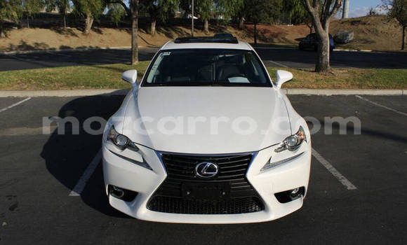 Buy Used Lexus IS White Car in Maputo in Maputo Buy Used Lexus IS White Car in Maputo in Maputo