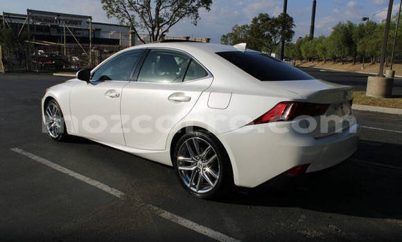 Buy Used Lexus IS White Car in Maputo in Maputo Buy Used Lexus IS White Car in Maputo in Maputo