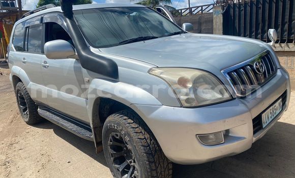 Tenga Tsaru Toyota Prado Zvimwe Mota in Maputo in Maputo Tenga Tsaru Toyota Prado Zvimwe Mota in Maputo in Maputo