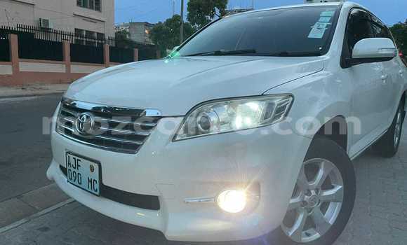 Comprar Usado Toyota Vanguard Branco Carro em Maputo em Maputo Comprar Usado Toyota Vanguard Branco Carro em Maputo em Maputo