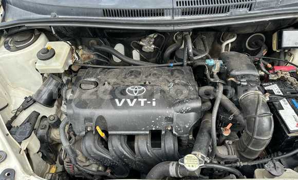 Comprar Usado Toyota IST Branco Carro em Maputo em Maputo Comprar Usado Toyota IST Branco Carro em Maputo em Maputo