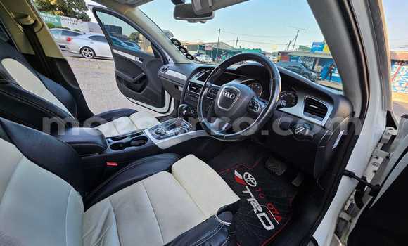 Comprar Usado Audi A4 Branco Carro em Maputo em Maputo Comprar Usado Audi A4 Branco Carro em Maputo em Maputo
