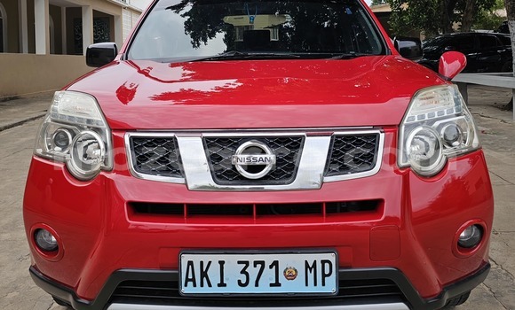 Comprar Novo Nissan X-Trail Vermelho Carro em Maputo em Maputo Comprar Novo Nissan X-Trail Vermelho Carro em Maputo em Maputo