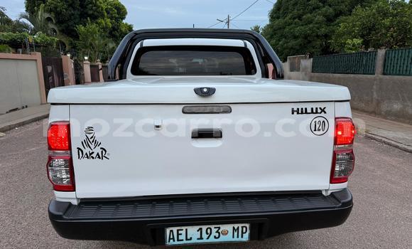Comprar Usado Toyota Hilux De outros Carro em Maputo em Maputo Comprar Usado Toyota Hilux De outros Carro em Maputo em Maputo
