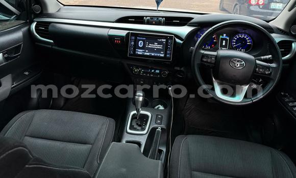 Comprar Usado Toyota Hilux Branco Carro em Maputo em Maputo Comprar Usado Toyota Hilux Branco Carro em Maputo em Maputo