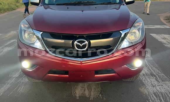 Comprar Novo Mazda BT-50 Vermelho Carro em Maputo em Maputo