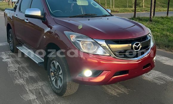 Comprar Novo Mazda BT-50 Vermelho Carro em Maputo em Maputo Comprar Novo Mazda BT-50 Vermelho Carro em Maputo em Maputo