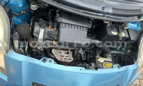 Comprar Usado Toyota Vitz Azul Carro em Maputo em Maputo Comprar Usado Toyota Vitz Azul Carro em Maputo em Maputo