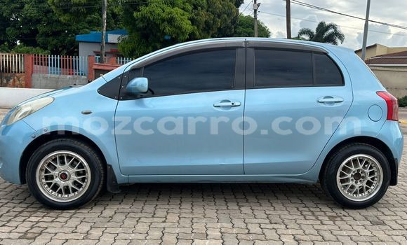 Comprar Usado Toyota Vitz Azul Carro em Maputo em Maputo Comprar Usado Toyota Vitz Azul Carro em Maputo em Maputo