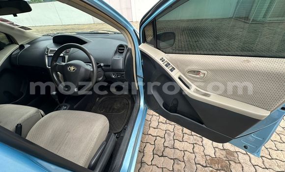 Comprar Usado Toyota Vitz Azul Carro em Maputo em Maputo Comprar Usado Toyota Vitz Azul Carro em Maputo em Maputo
