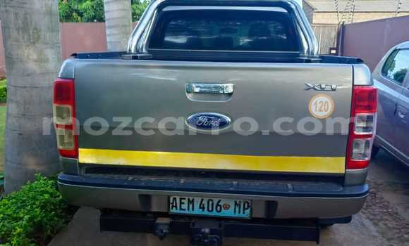Comprar Usado Toyota Land Cruiser Prado De outros Carro em Maputo em Maputo Comprar Usado Toyota Land Cruiser Prado De outros Carro em Maputo em Maputo