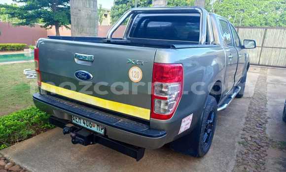 Comprar Usado Toyota Land Cruiser Prado De outros Carro em Maputo em Maputo Comprar Usado Toyota Land Cruiser Prado De outros Carro em Maputo em Maputo