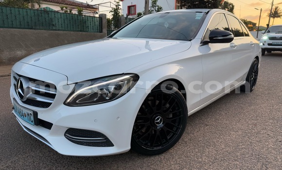 Buy Used Mercedes‒Benz C-Class Brown Car in Maputo in Maputo Buy Used Mercedes‒Benz C-Class Brown Car in Maputo in Maputo