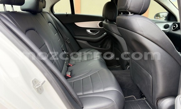 Buy Used Mercedes‒Benz C-Class Brown Car in Maputo in Maputo Buy Used Mercedes‒Benz C-Class Brown Car in Maputo in Maputo