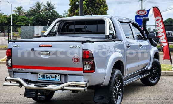 Tenga Tsaru Toyota Hilux Zvimwe Mota in Maputo in Maputo Tenga Tsaru Toyota Hilux Zvimwe Mota in Maputo in Maputo