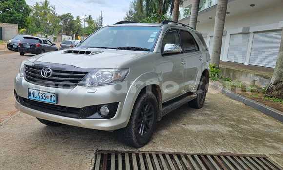 Tenga Tsaru Toyota Fortuner Zvimwe Mota in Maputo in Maputo Tenga Tsaru Toyota Fortuner Zvimwe Mota in Maputo in Maputo