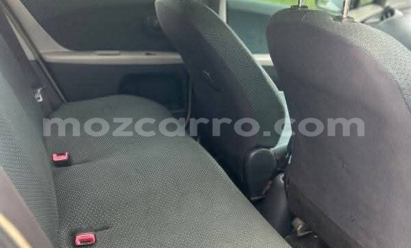 Nunua Ilio tumika Toyota Vitz Nyingine Gari ndani ya Maputo nchini Maputo Nunua Ilio tumika Toyota Vitz Nyingine Gari ndani ya Maputo nchini Maputo