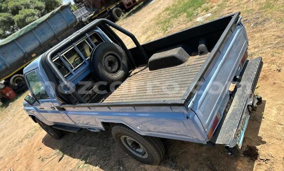 Comprar Usado Toyota Land Cruiser De outros Carro em Maputo em Maputo Comprar Usado Toyota Land Cruiser De outros Carro em Maputo em Maputo