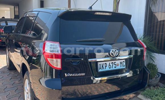Nunua Ilio tumika Toyota Vanguard Nyeusi Gari ndani ya Maputo nchini Maputo Nunua Ilio tumika Toyota Vanguard Nyeusi Gari ndani ya Maputo nchini Maputo