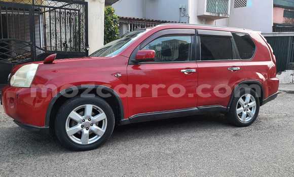 Tenga Tsaru Nissan X-Trail Tsvuku Mota in Maputo in Maputo Tenga Tsaru Nissan X-Trail Tsvuku Mota in Maputo in Maputo