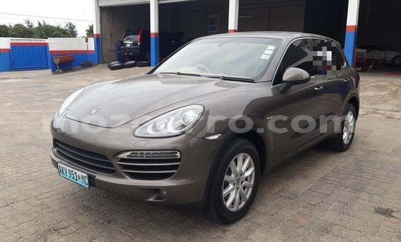 Comprar Novo Porsche Cayenne De outros Carro em Maputo em Maputo