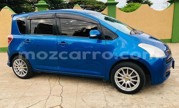 Comprar Usado Toyota Ractis Azul Carro em Maputo em Maputo