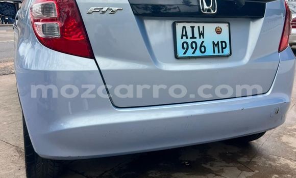 Nunua Ilio tumika Honda Fit Nyeupe Gari ndani ya Maputo nchini Maputo Nunua Ilio tumika Honda Fit Nyeupe Gari ndani ya Maputo nchini Maputo