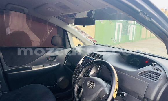 Comprar Usado Toyota Ractis Azul Carro em Maputo em Maputo Comprar Usado Toyota Ractis Azul Carro em Maputo em Maputo