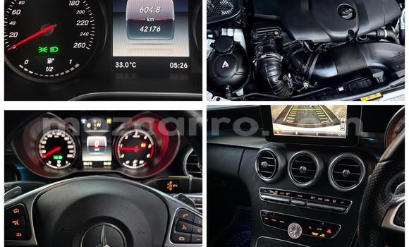 Nunua Ilio tumika Mercedes-Benz CLS250 Nyeupe Gari ndani ya Maputo nchini Maputo Nunua Ilio tumika Mercedes-Benz CLS250 Nyeupe Gari ndani ya Maputo nchini Maputo