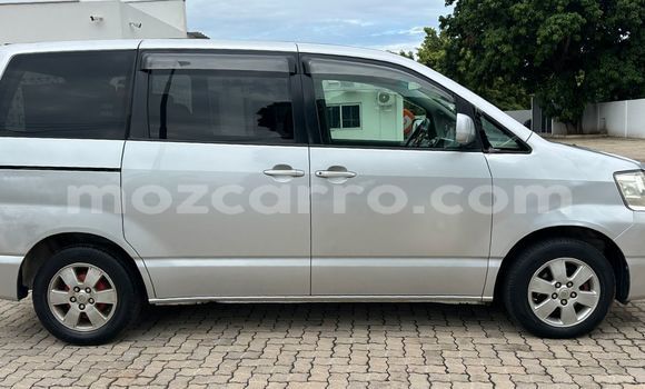 Nunua Ilio tumika Toyota Noah Fedha Gari ndani ya Maputo nchini Maputo Nunua Ilio tumika Toyota Noah Fedha Gari ndani ya Maputo nchini Maputo