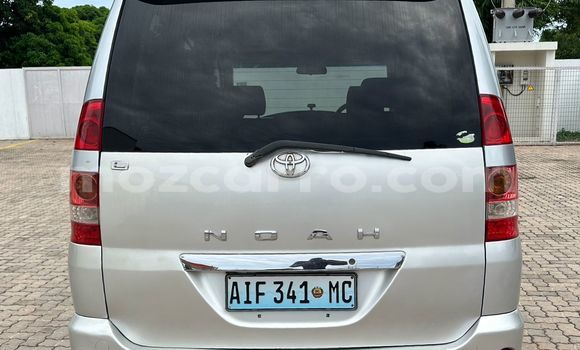 Nunua Ilio tumika Toyota Noah Fedha Gari ndani ya Maputo nchini Maputo Nunua Ilio tumika Toyota Noah Fedha Gari ndani ya Maputo nchini Maputo