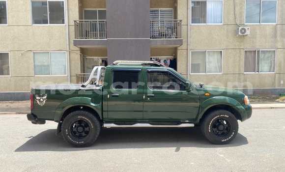 Nunua Ilio tumika Nissan Hardbody Kijani Gari ndani ya Maputo nchini Maputo Nunua Ilio tumika Nissan Hardbody Kijani Gari ndani ya Maputo nchini Maputo