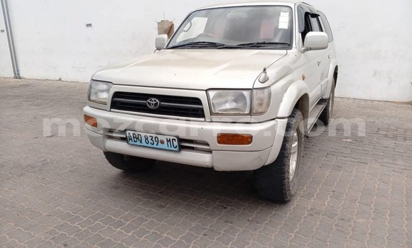 Tenga Tsaru Toyota Hilux Surf Zvimwe Mota in Maputo in Maputo Tenga Tsaru Toyota Hilux Surf Zvimwe Mota in Maputo in Maputo