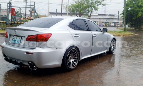 Nunua Ilio tumika Toyota 4Runner Nyingine Gari ndani ya Maputo nchini Maputo