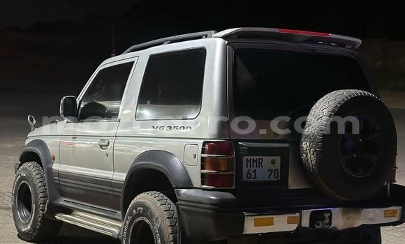 Tenga Tsaru Mitsubishi Pajero Zvimwe Mota in Maputo in Maputo Tenga Tsaru Mitsubishi Pajero Zvimwe Mota in Maputo in Maputo