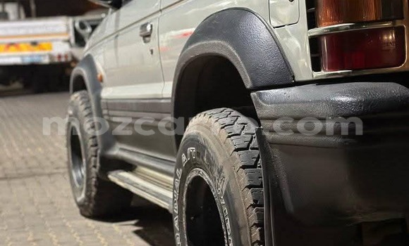 Tenga Tsaru Mitsubishi Pajero Zvimwe Mota in Maputo in Maputo Tenga Tsaru Mitsubishi Pajero Zvimwe Mota in Maputo in Maputo