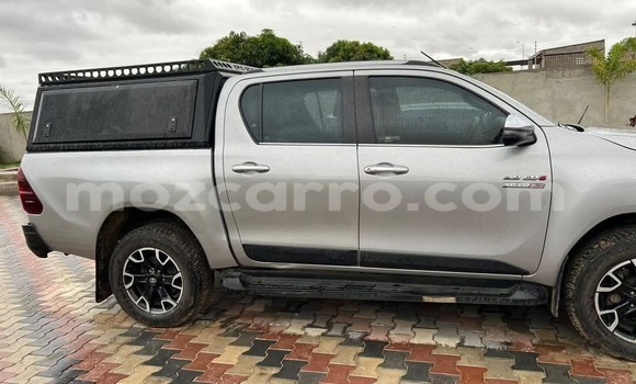 Nunua Ilio tumika Toyota Hilux Nyingine Gari ndani ya Maputo nchini Maputo Nunua Ilio tumika Toyota Hilux Nyingine Gari ndani ya Maputo nchini Maputo