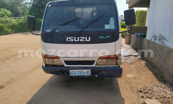 Nunua Ilio tumika Isuzu 117 Nyeupe Gari ndani ya Maputo nchini Maputo Nunua Ilio tumika Isuzu 117 Nyeupe Gari ndani ya Maputo nchini Maputo
