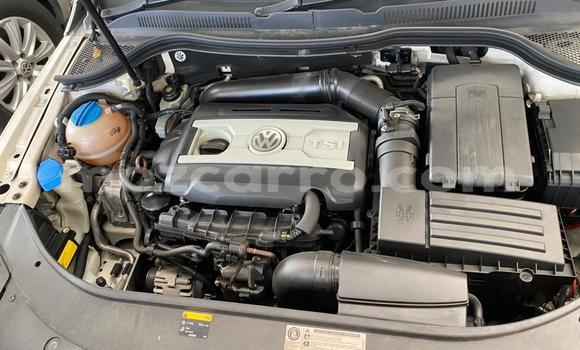 Buy Used Volkswagen Passat CC White Car in Maputo in Maputo Buy Used Volkswagen Passat CC White Car in Maputo in Maputo