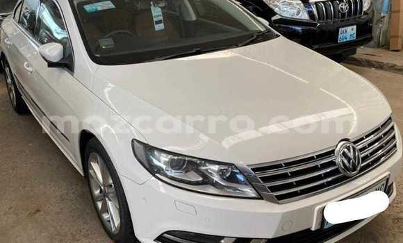 Buy Used Volkswagen Passat CC White Car in Maputo in Maputo Buy Used Volkswagen Passat CC White Car in Maputo in Maputo