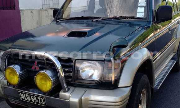 Buy Used Mitsubishi Pajero Green Car in Maputo in Maputo Buy Used Mitsubishi Pajero Green Car in Maputo in Maputo