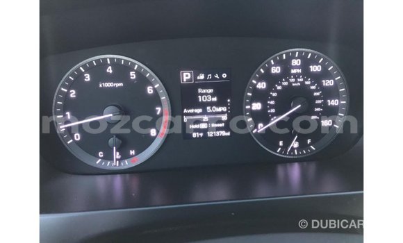Tenga Imported Hyundai Sonata Tsvuku Mota in Import - Dubai in Cabo Delgado Tenga Imported Hyundai Sonata Tsvuku Mota in Import - Dubai in Cabo Delgado